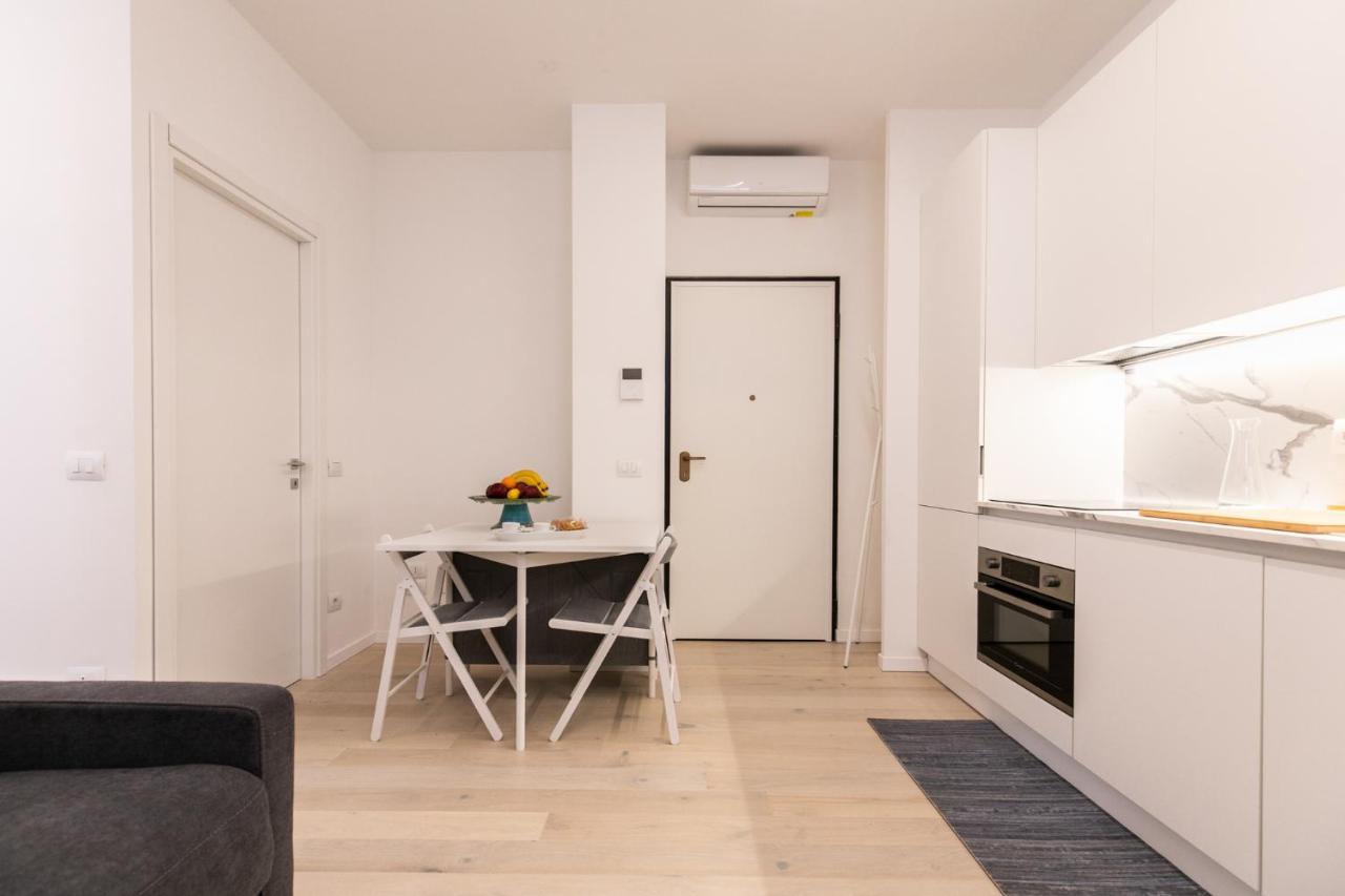 Luxury Apartment - A Due Passi Dal Centro Di Milano Exterior foto